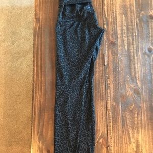 Lululemon Wunder Under Tight MOVING SALE